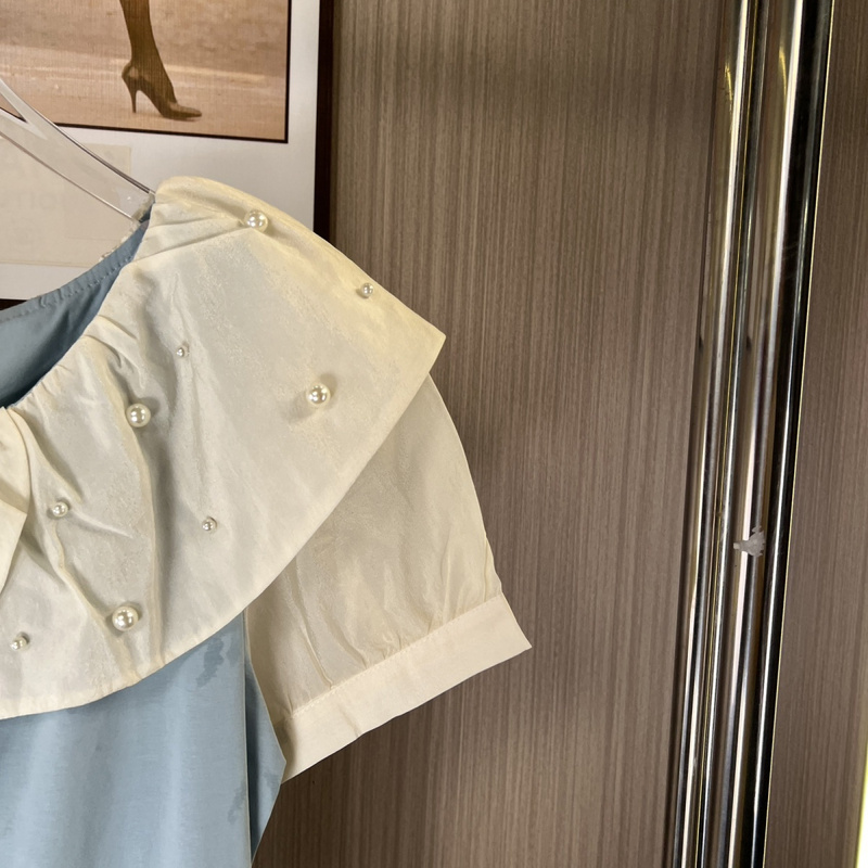 8161撤柜az气质设计上衣荷叶T恤夏季2024显瘦短袖新款不规则修身