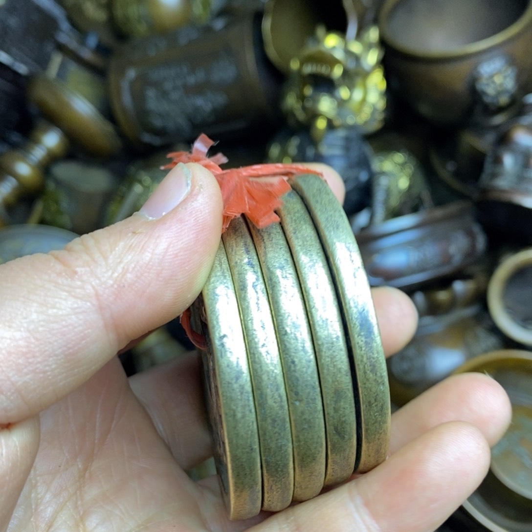 精美铜器，做工精致