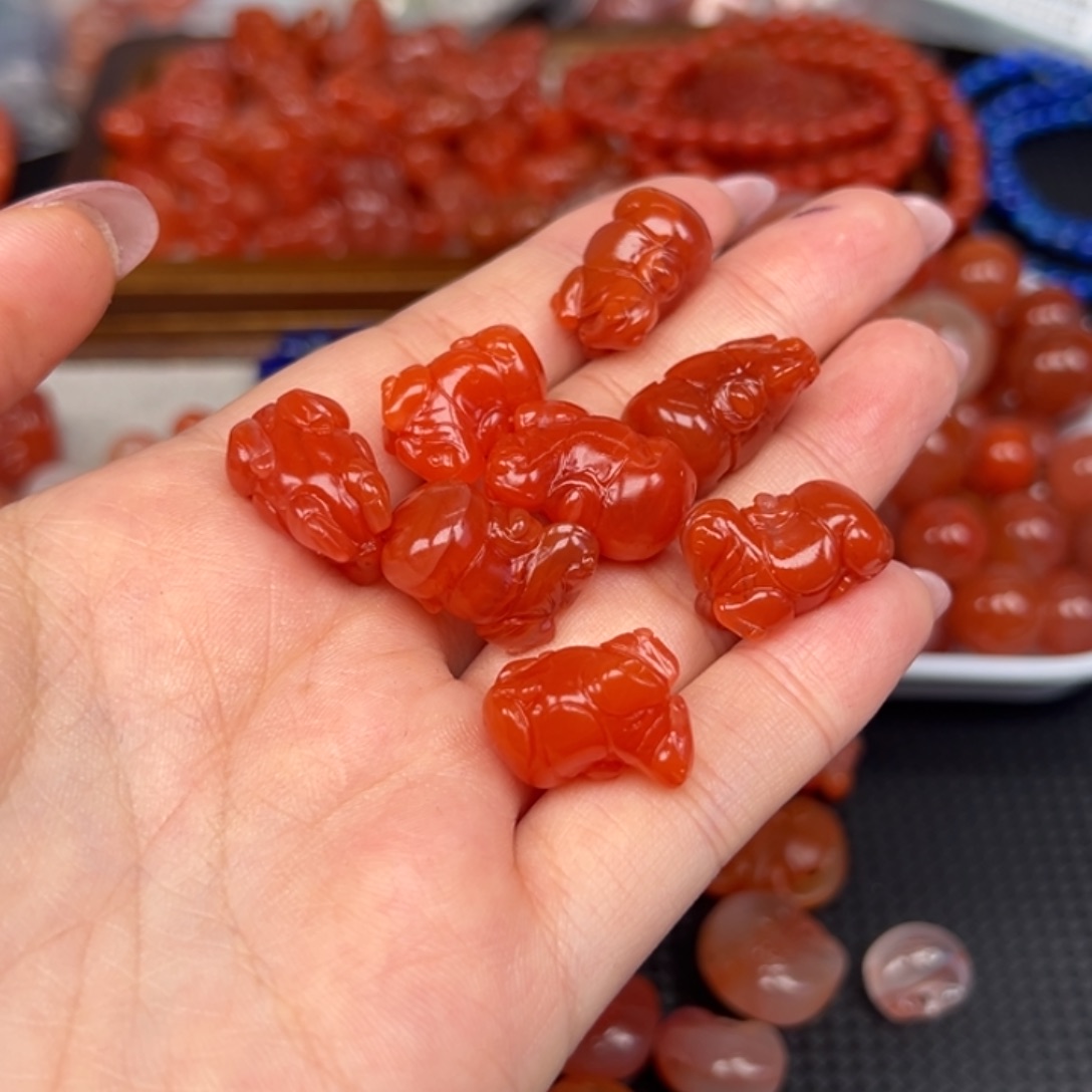 金***山南红玛瑙未镶嵌吊坠(不含链)