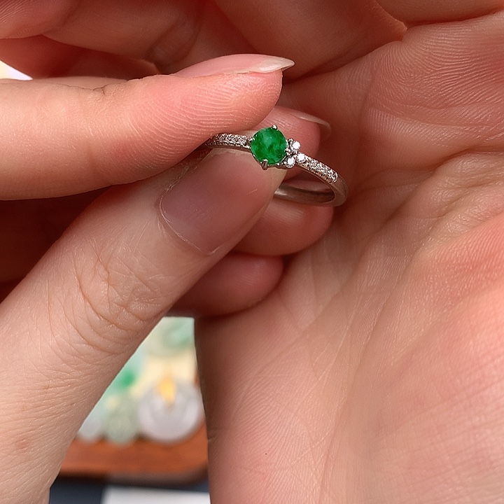 翡翠银S925镶嵌颈饰7743467888