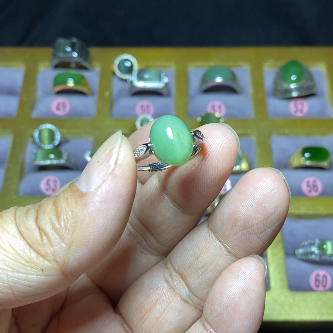 和田玉（碧玉）戒指未镶嵌