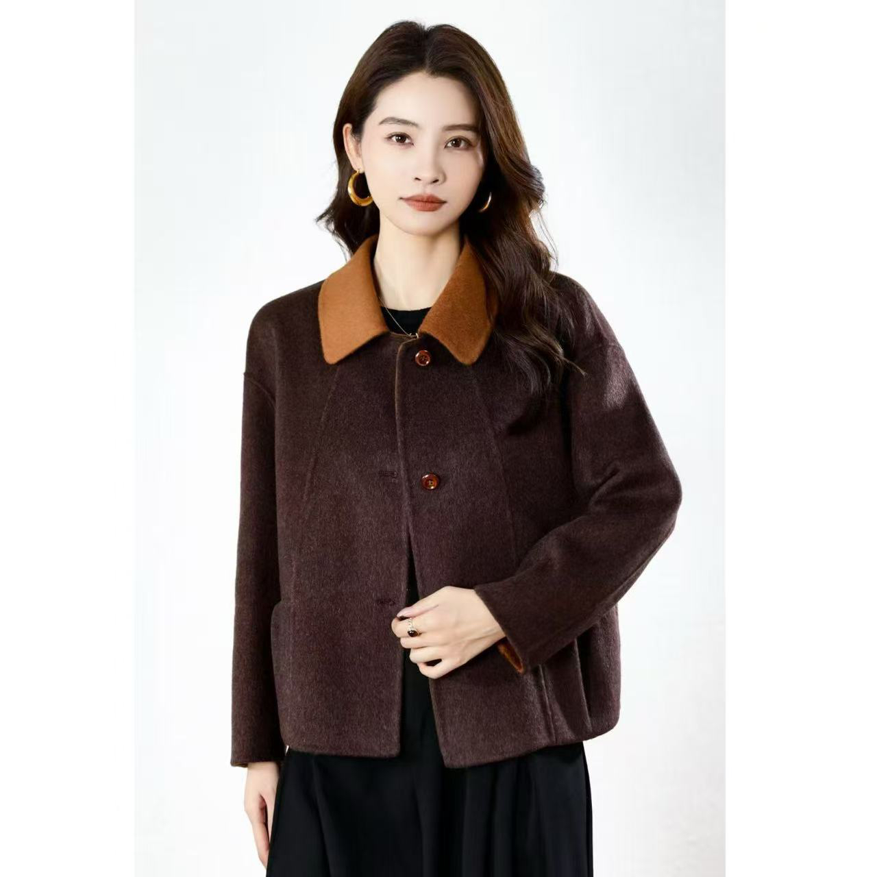 奥389减龄高级感短款厚款外套