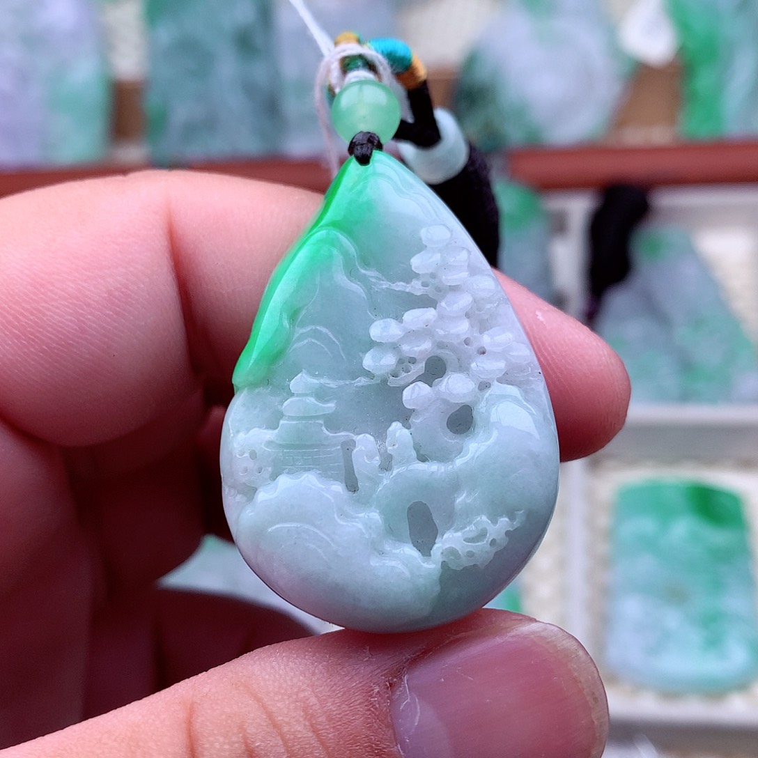 翡翠未镶嵌吊坠(不含链)