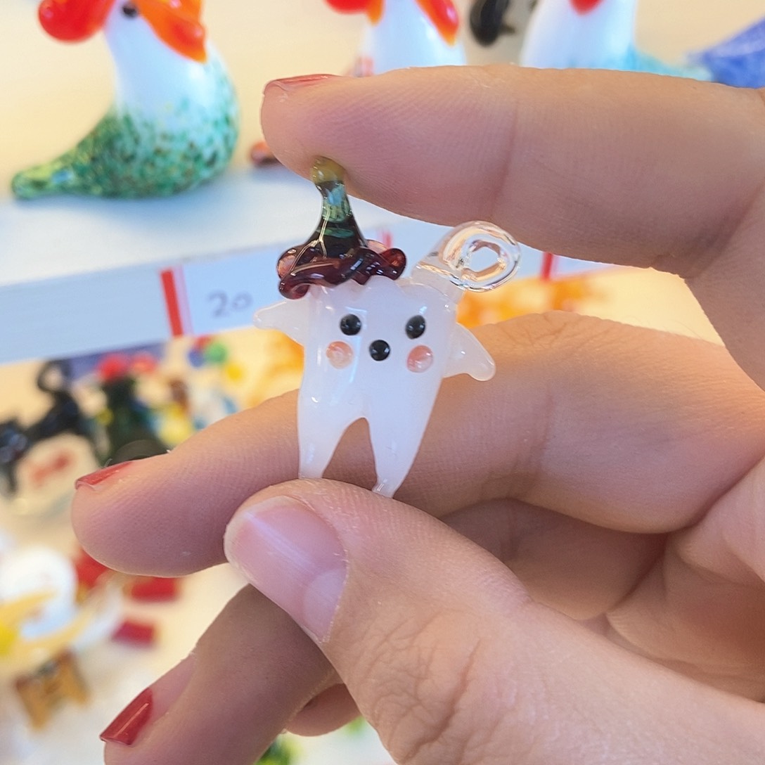 琉璃手工艺品牙齿