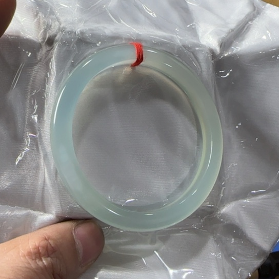 仕**酒如图所示所拍即所得