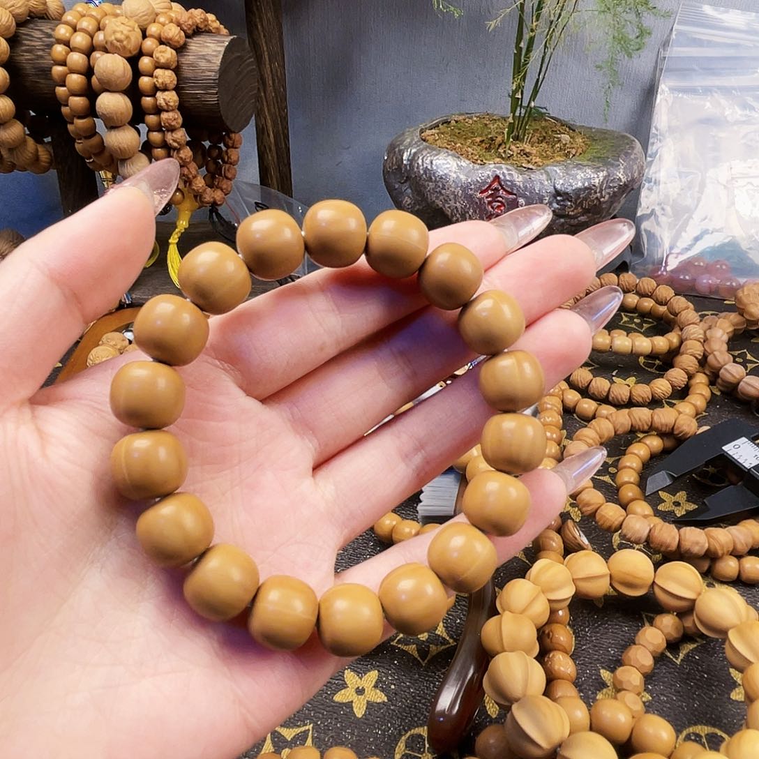 猴头核桃手串武****杨龙岩全品老邢