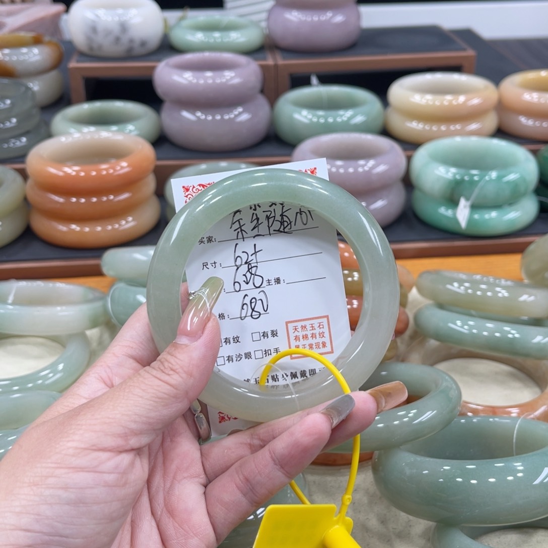 石英质玉爱情未镶嵌余**心