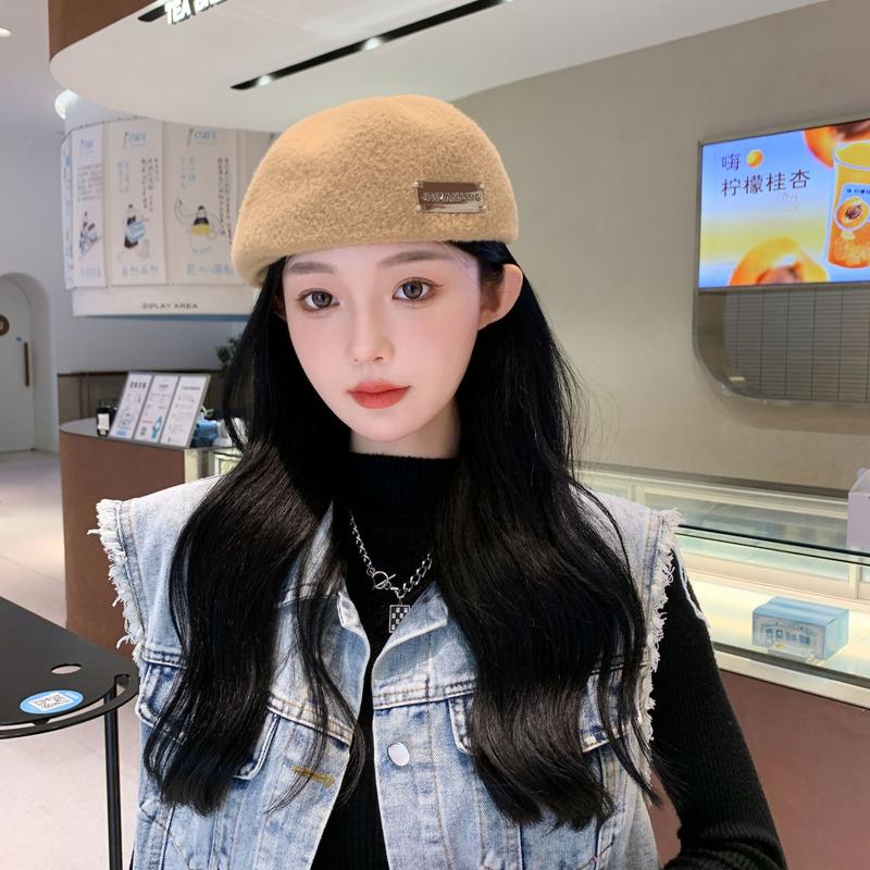 秋冬新款字母铁标前进帽纯色可爱保暖显脸小帽子女韩版复古贝雷帽