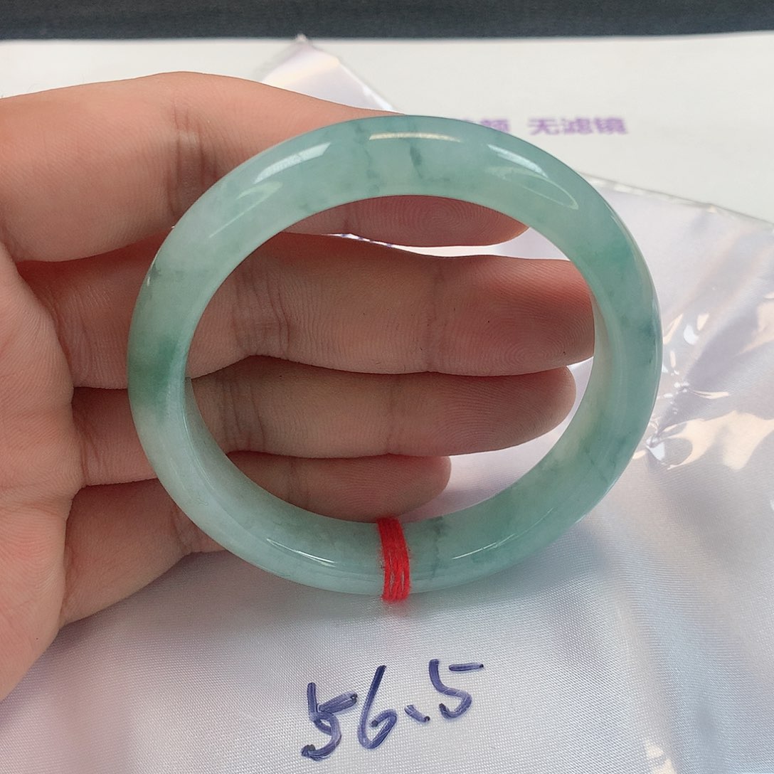 翡翠手镯未镶嵌277号