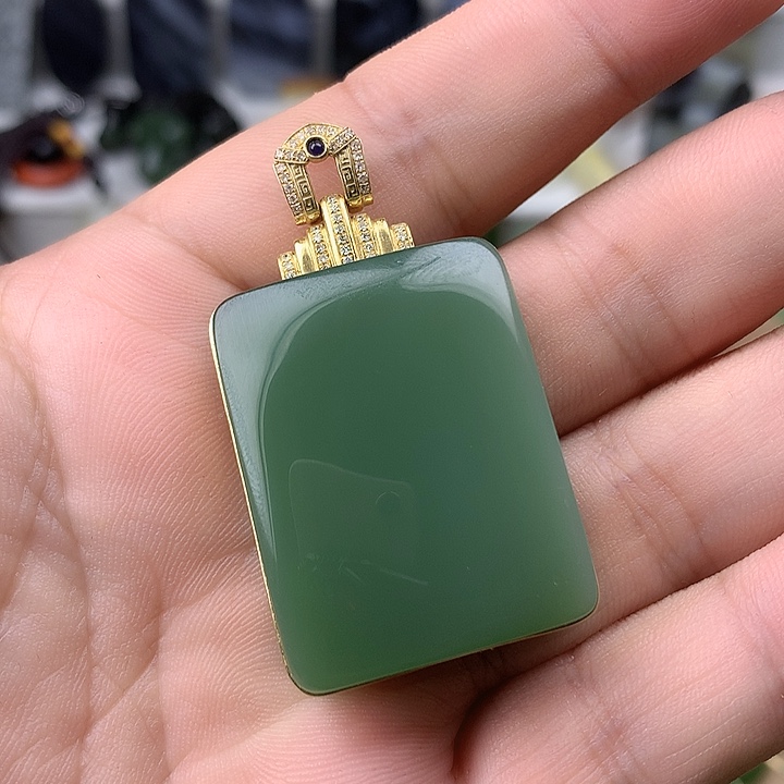 和田玉18K金镶嵌挂件❥****