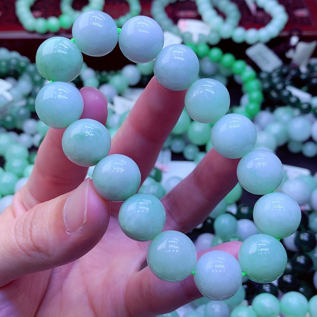 翡翠未镶嵌毛衣链