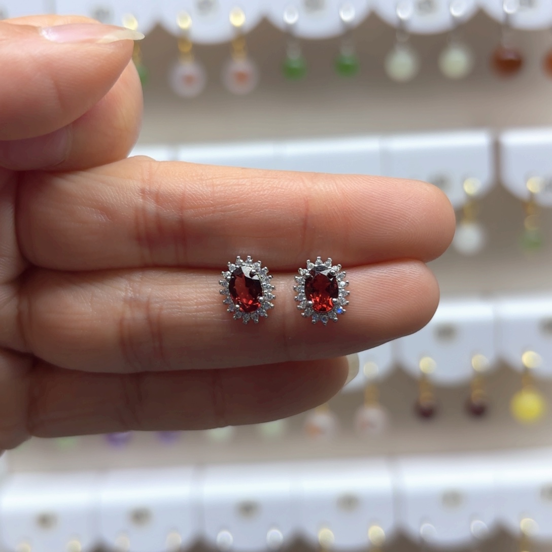 石榴石耳饰银S925镶嵌石榴石