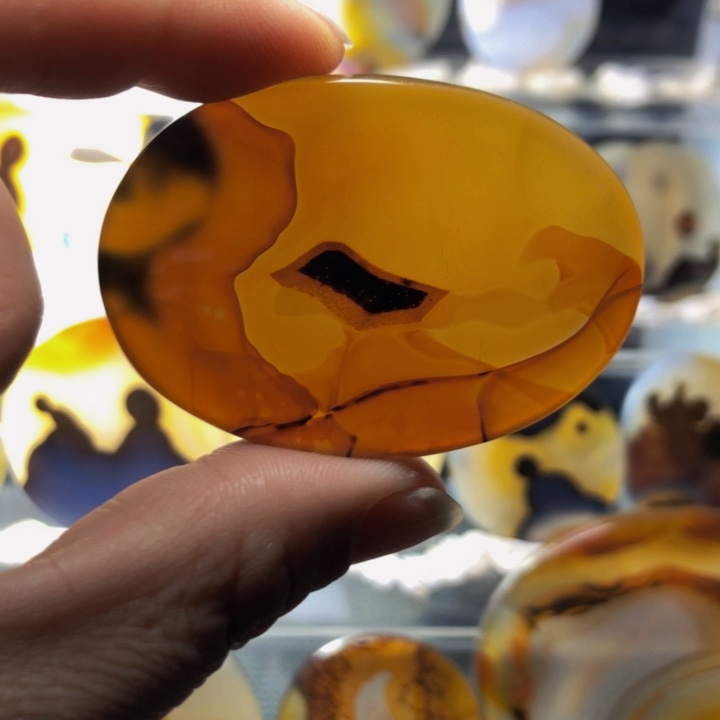 合金玛瑙/玉髓珠宝奇石10