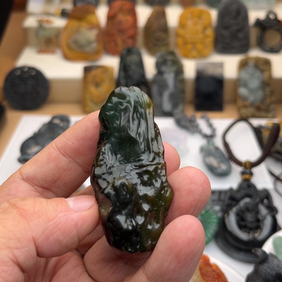 1***木翡翠未镶嵌颈饰颈饰