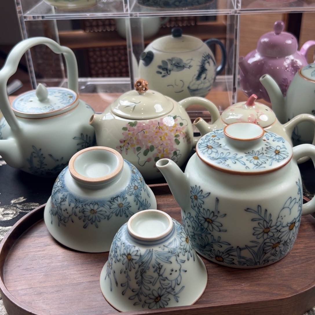 茶具等产品的生产和销售为