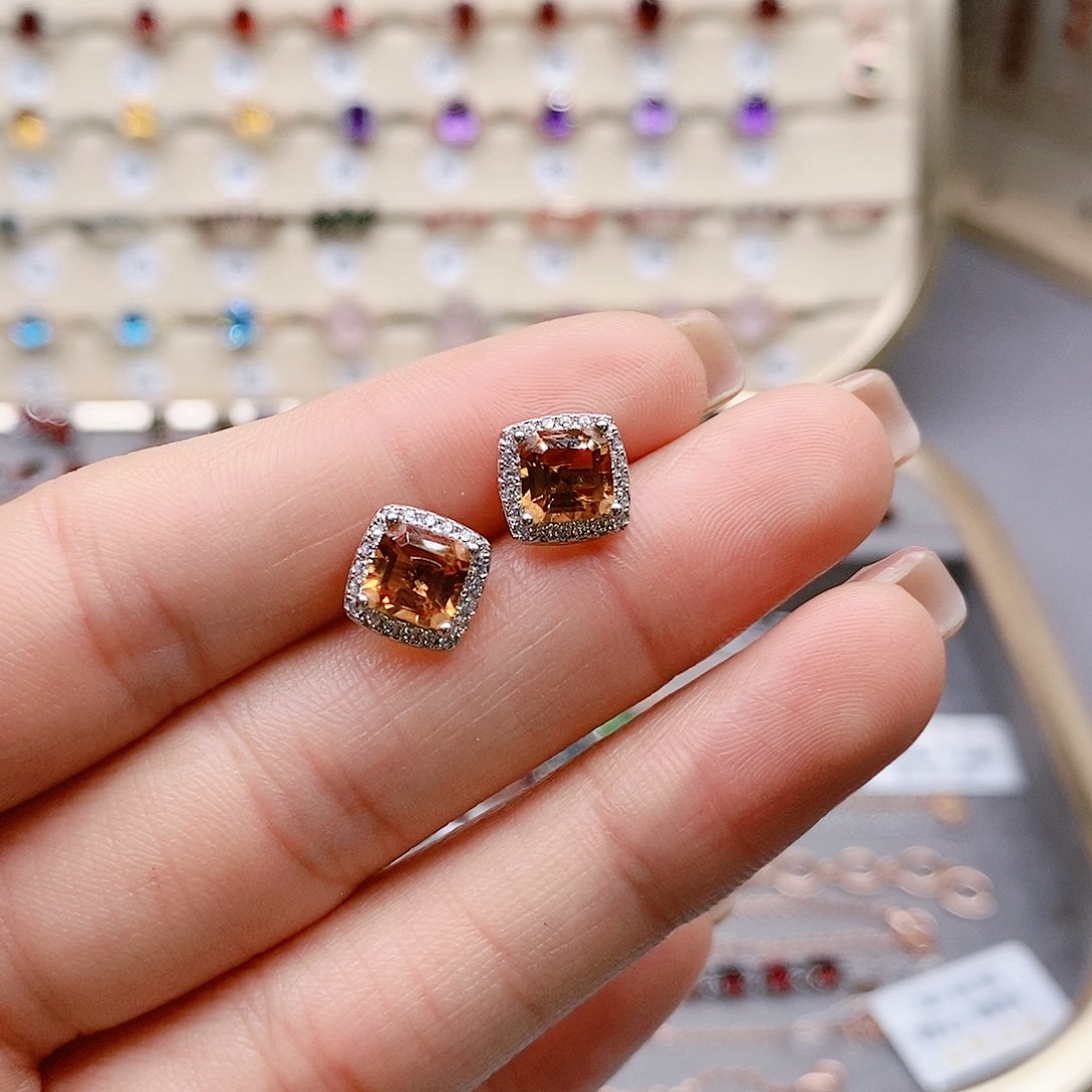 水晶耳钉银S925镶嵌耳钉