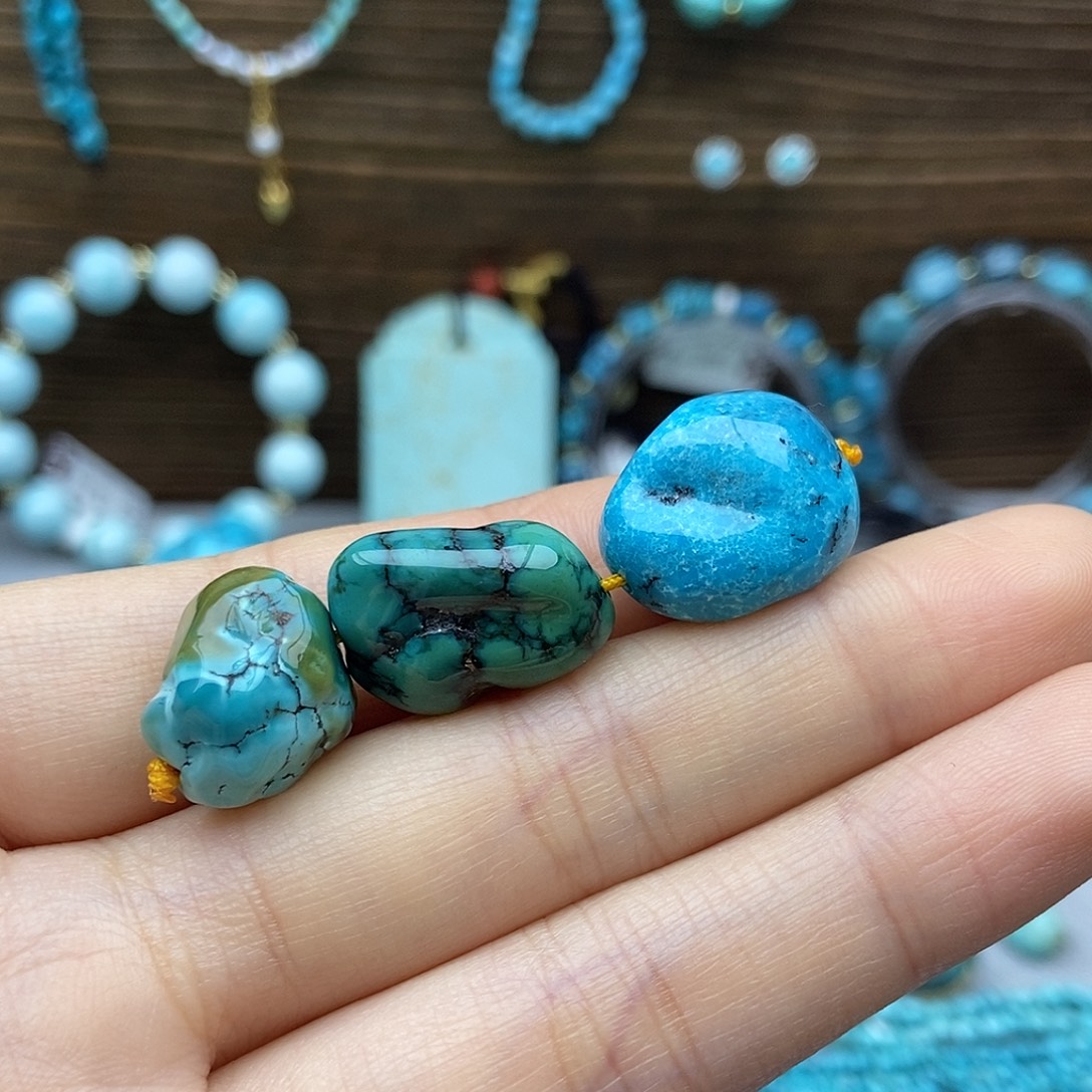 W***。绿松石未镶嵌随行