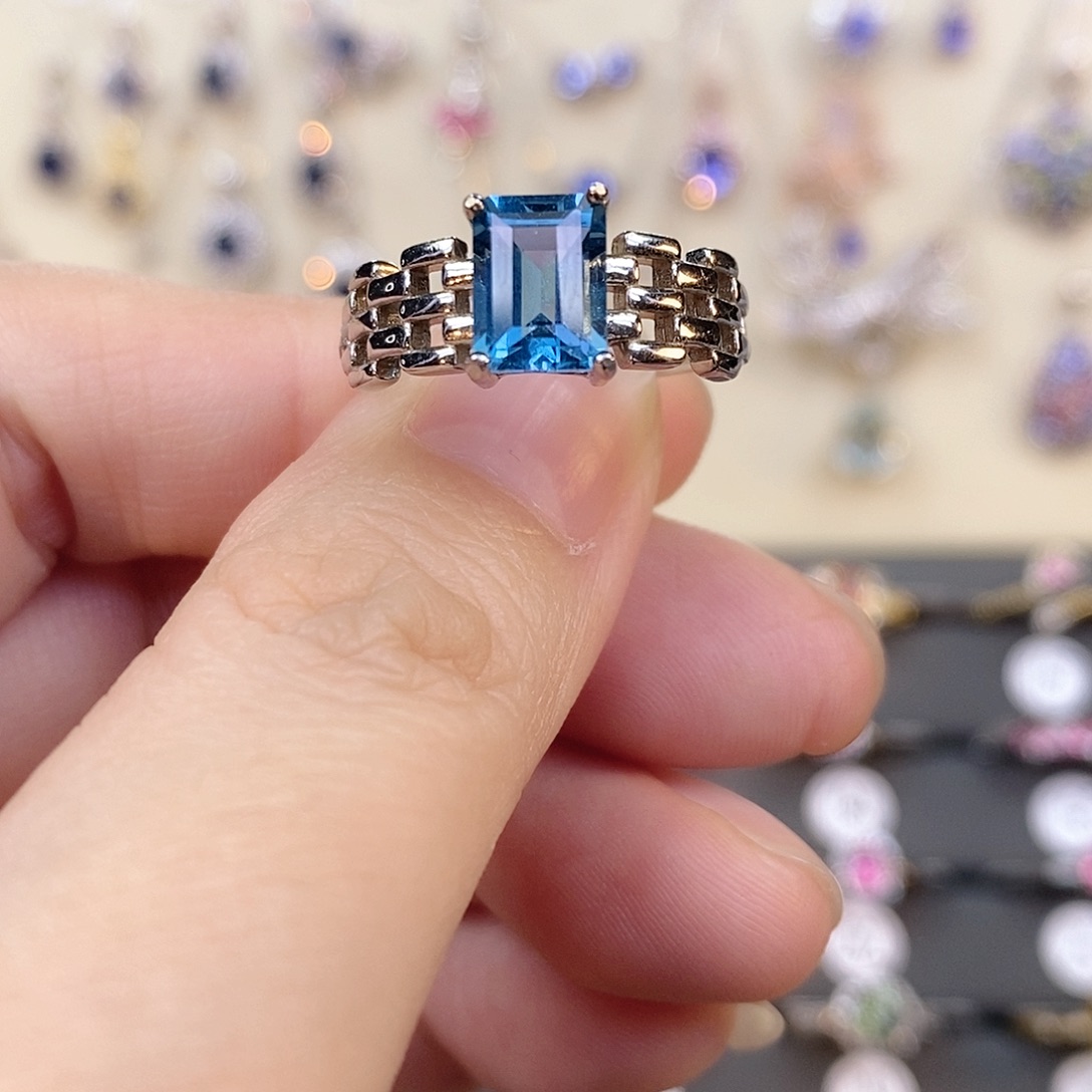 托帕石戒指银S925镶嵌