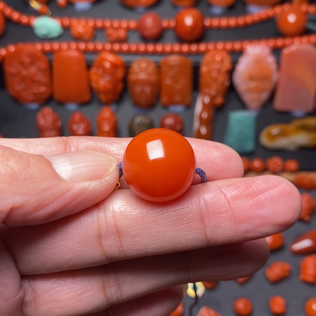 南红玛瑙圆珠1.8未镶嵌周**师