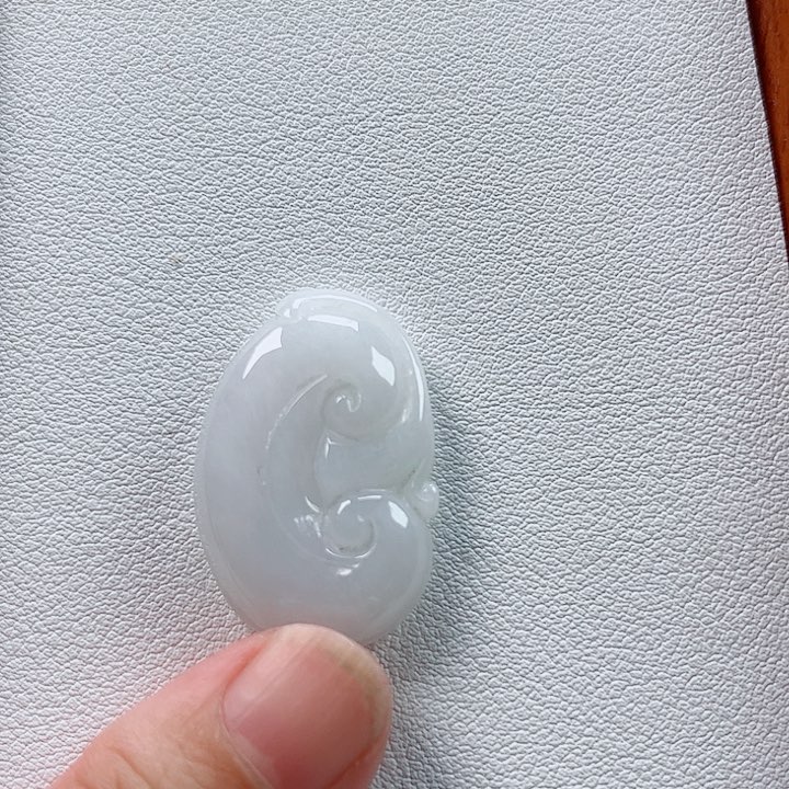 颈饰未镶嵌翡翠孤品