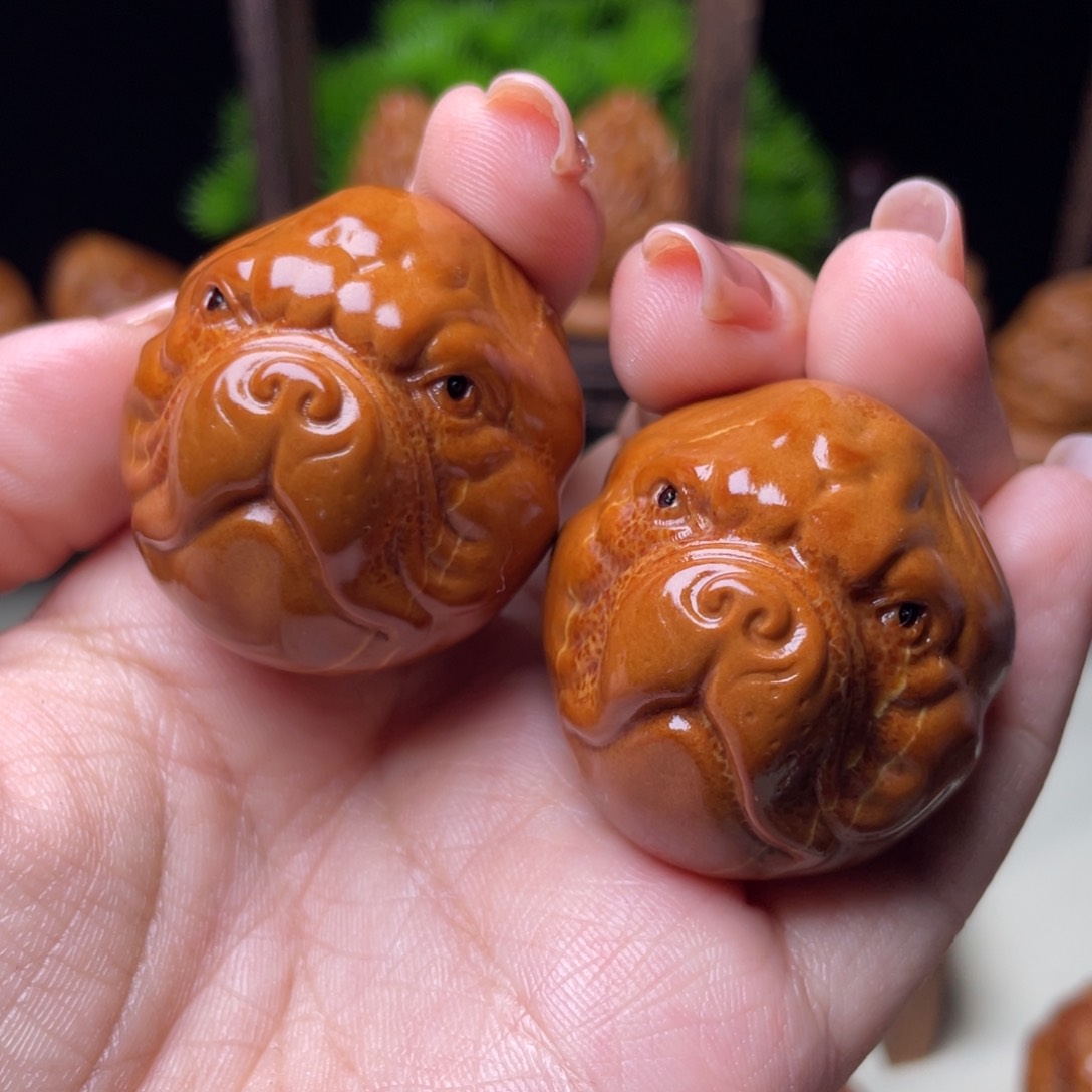 吊坠橄榄核狗手球3.7