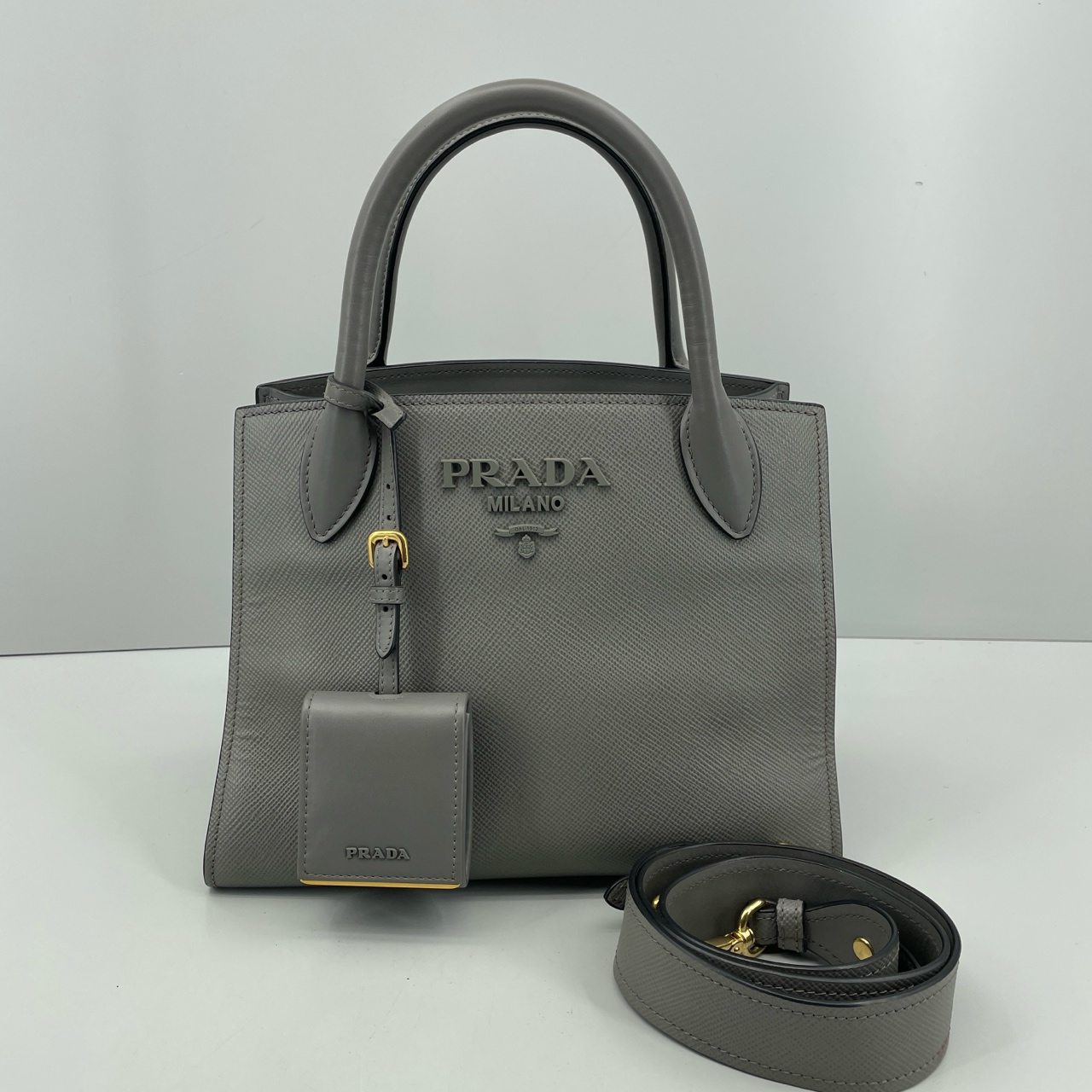 95新 Prada/普拉达 优选/灰色十字纹手提包 白标112 26×20×14 JM
