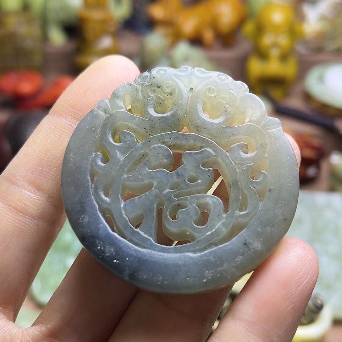 白玉菩提吊坠25。。