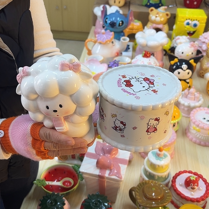 摆件陶瓷等行业的产品