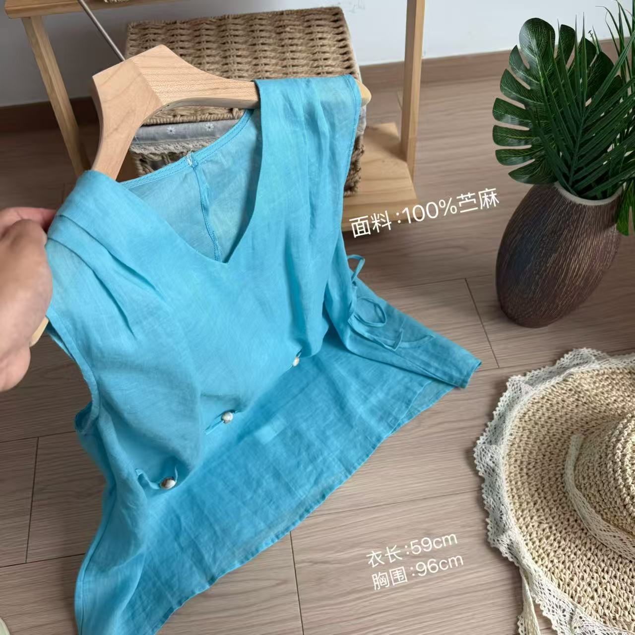 小柒家Y478-韩版成人法式V领女装夏季衬衫常规无袖设计感百搭