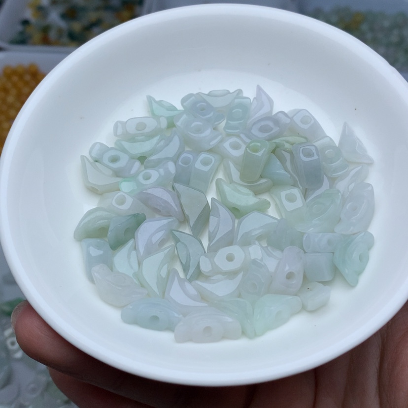 【闪购商品】翡翠手链未镶嵌翡翠元宝50颗
