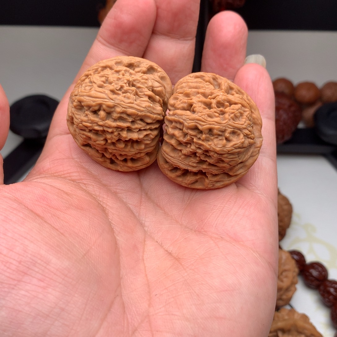 文玩核桃把件?**满南疆40