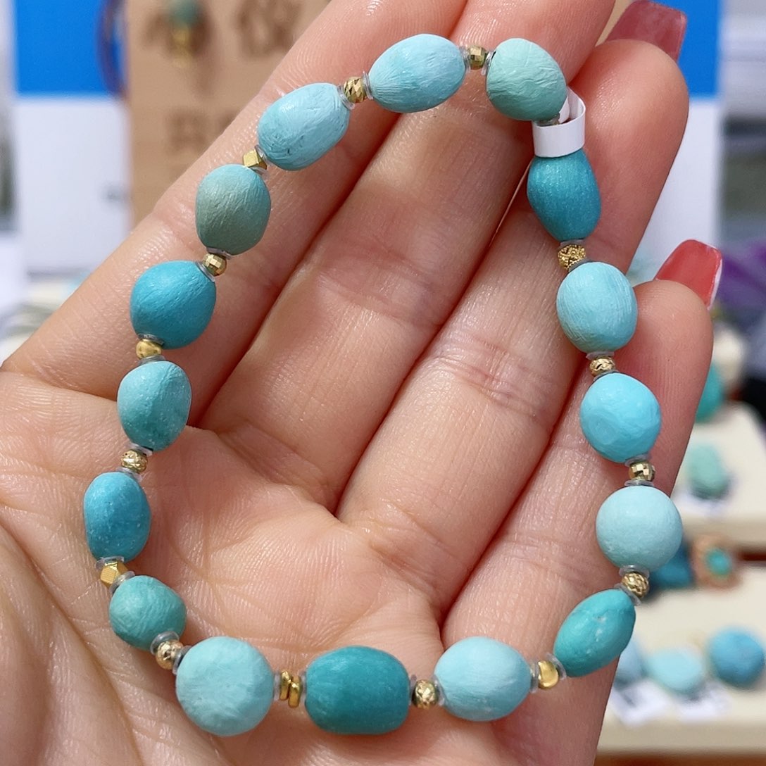 绿松石珠宝奇石18K金镶嵌