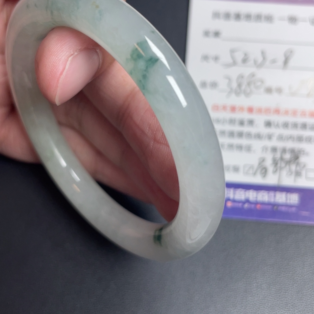 翡翠未镶嵌手镯翡翠