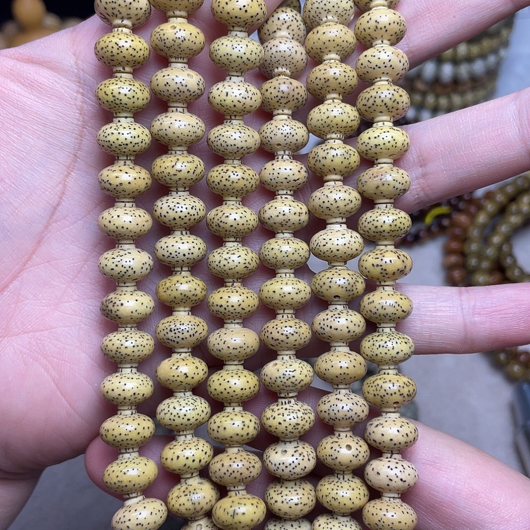 随***忘星月菩提吊坠12尺寸，灯笼，带备籽