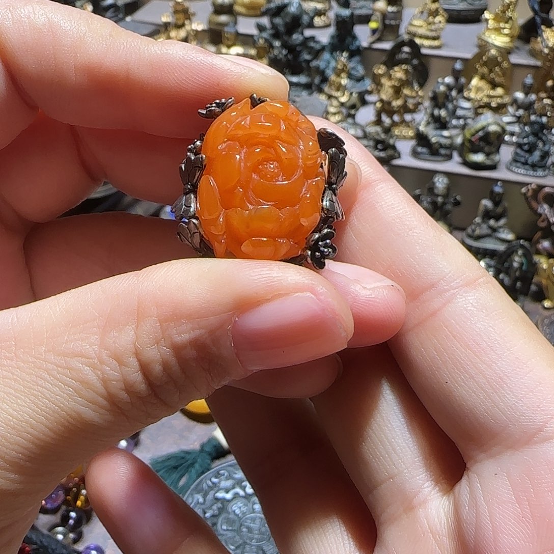 琉璃/树脂/塑料类