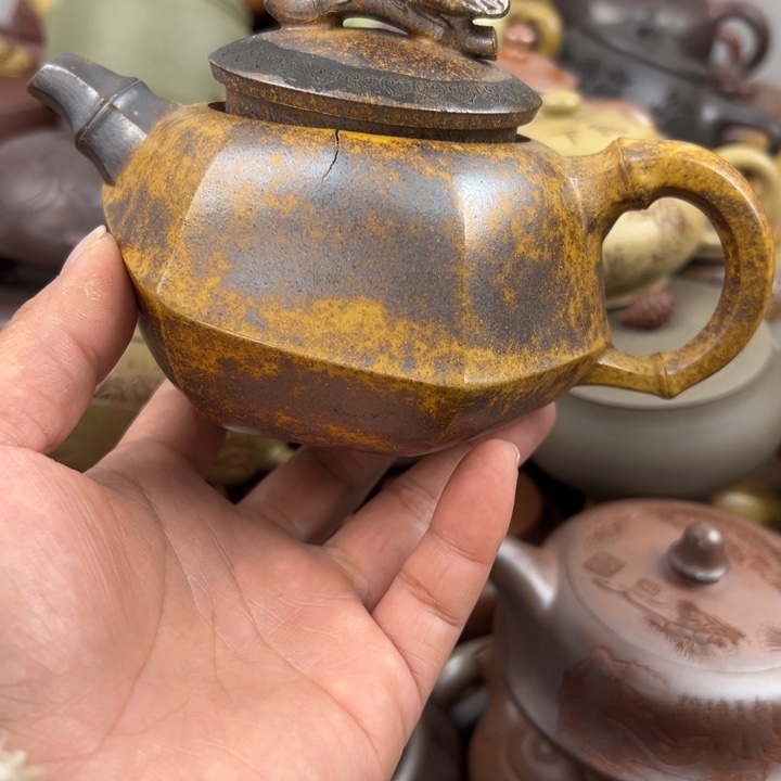 紫砂茶壶炸口没有整口
