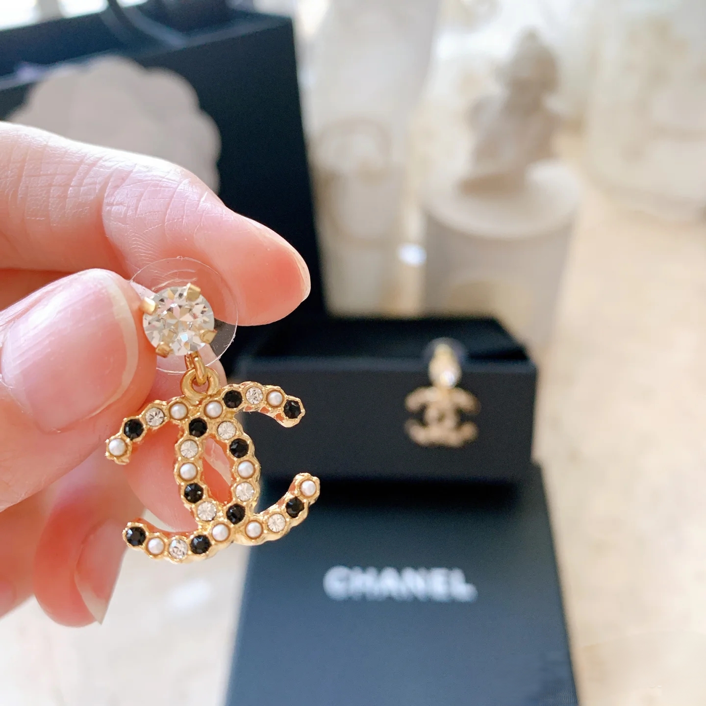 未使用 Chanel/香奈儿 耳环金色时尚轻奢镶钻珍珠拼接