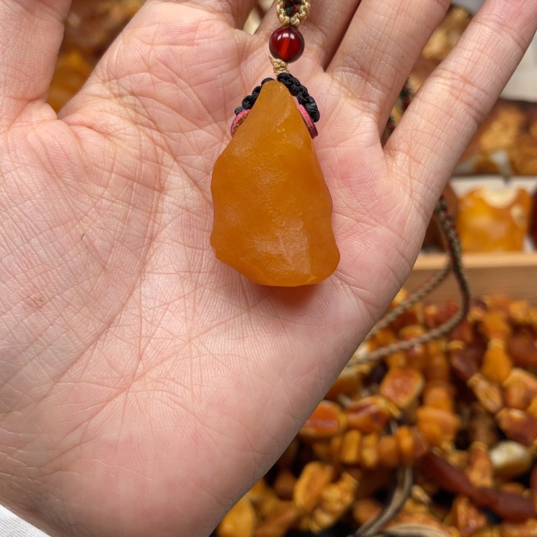 琥珀珠宝奇石未镶嵌주*?