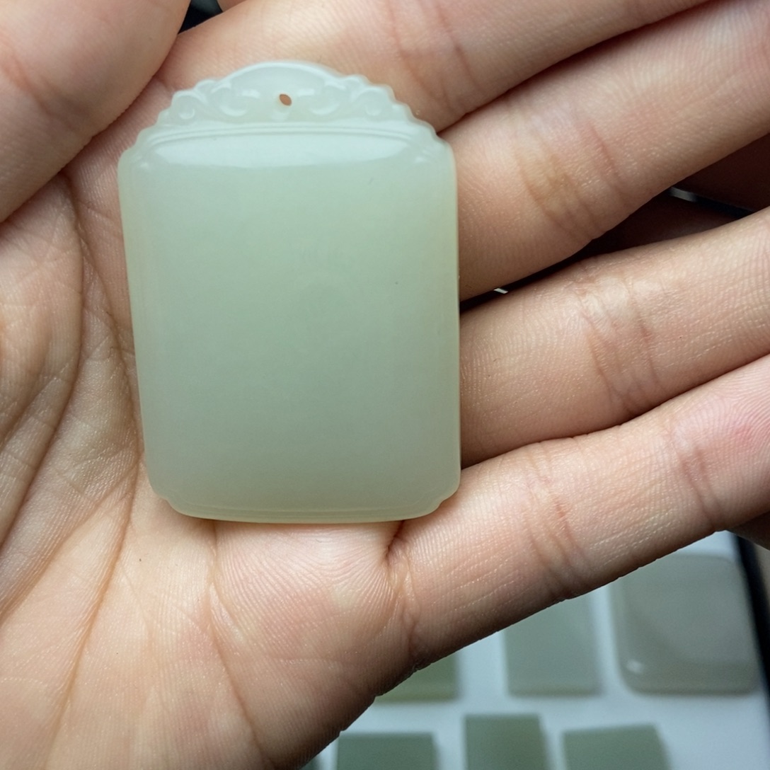 和田玉挂件未镶嵌陈*要