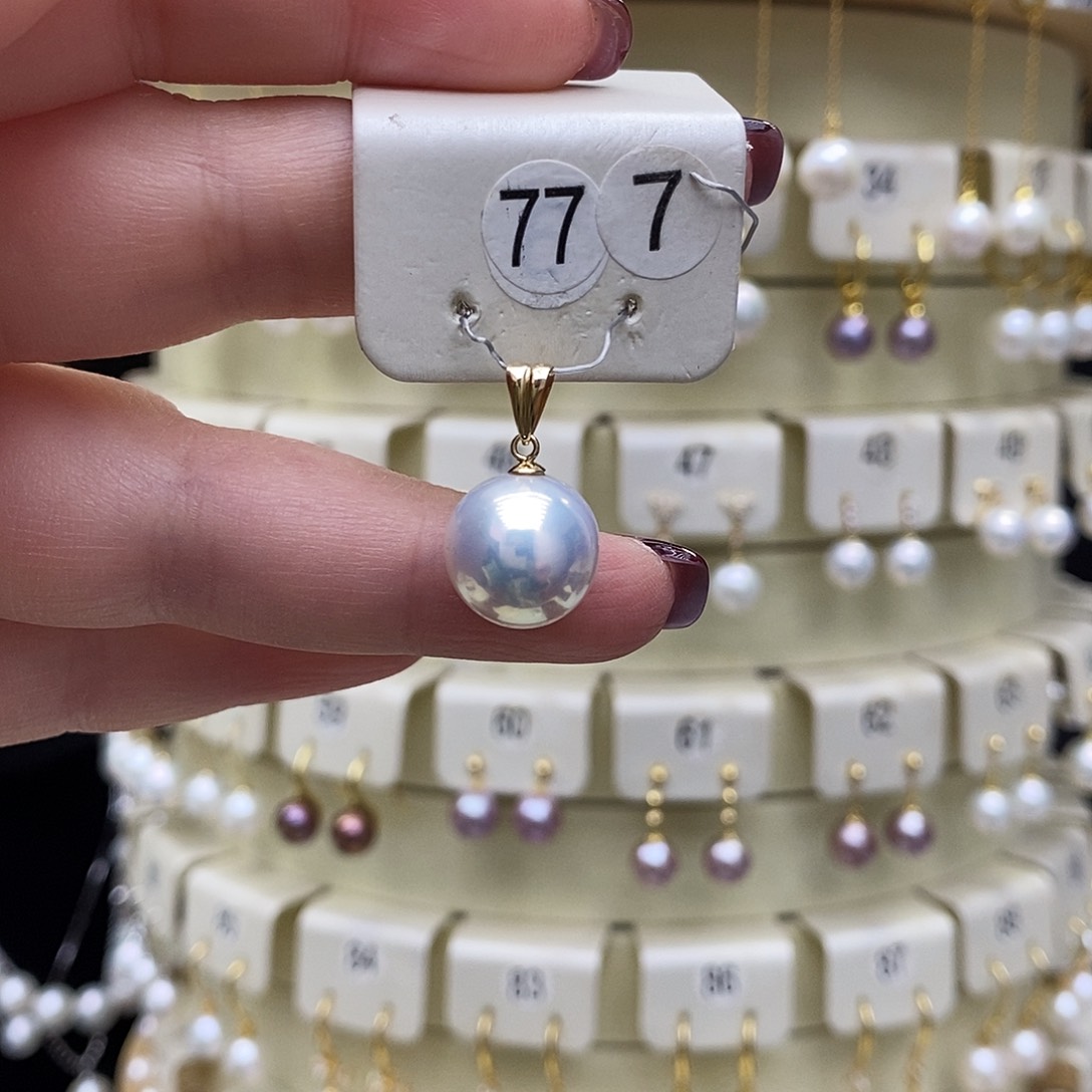 淡水珍珠吊坠18K金镶嵌