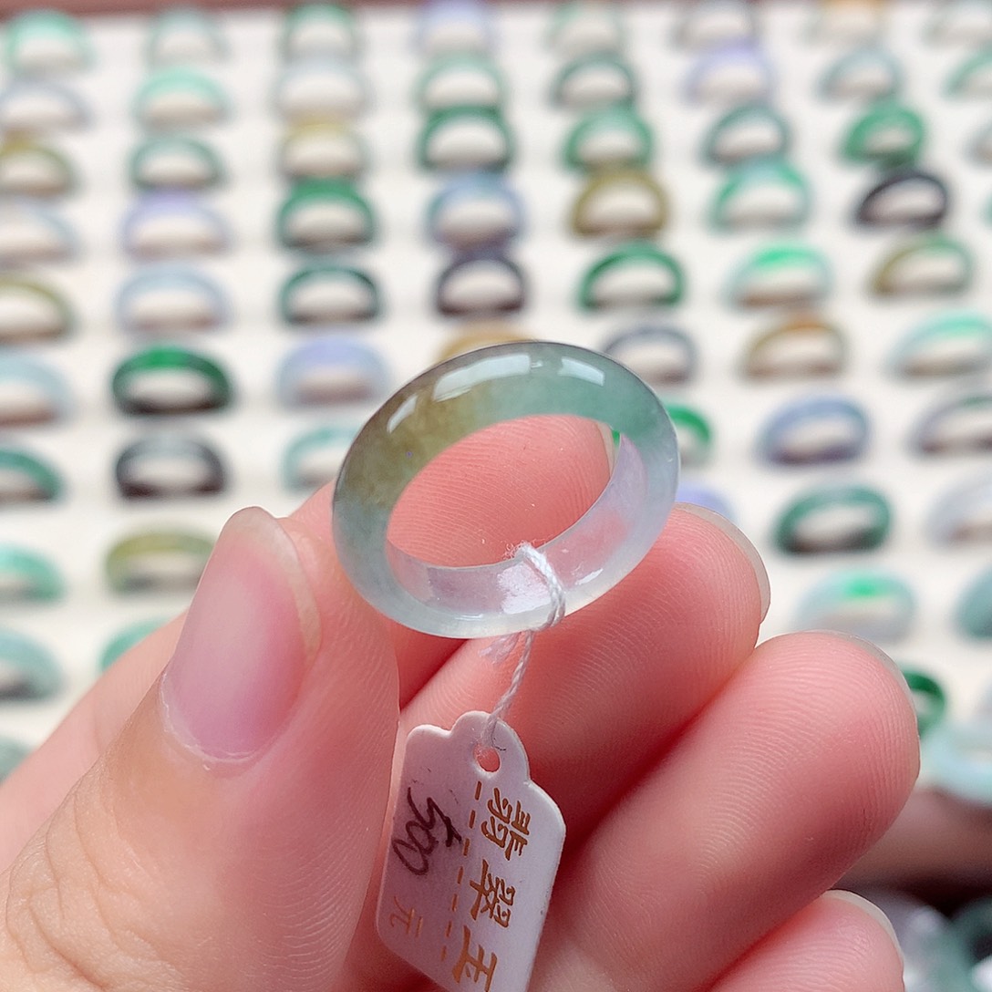 翡翠戒指未镶嵌10号