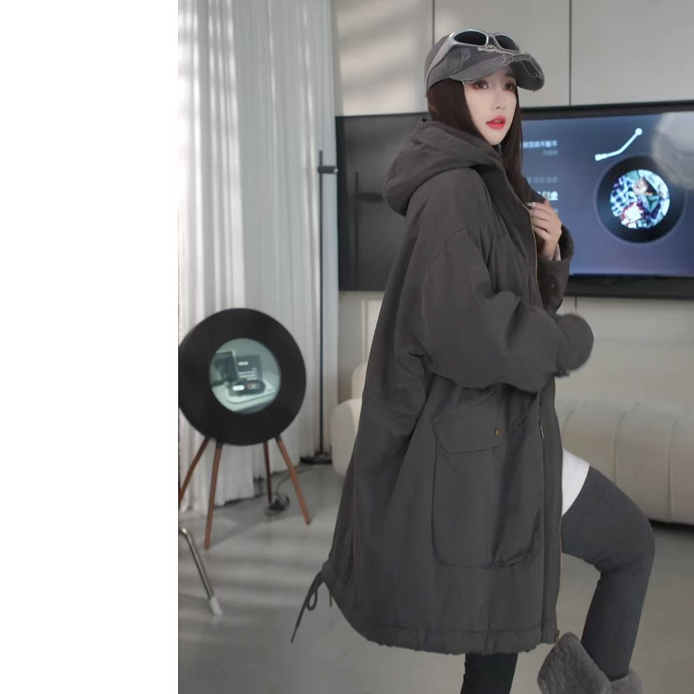 【赵一一】抽绳厚外套砂洗怀旧洗水衣棉服复古工装糕糕毛风衣Y26252