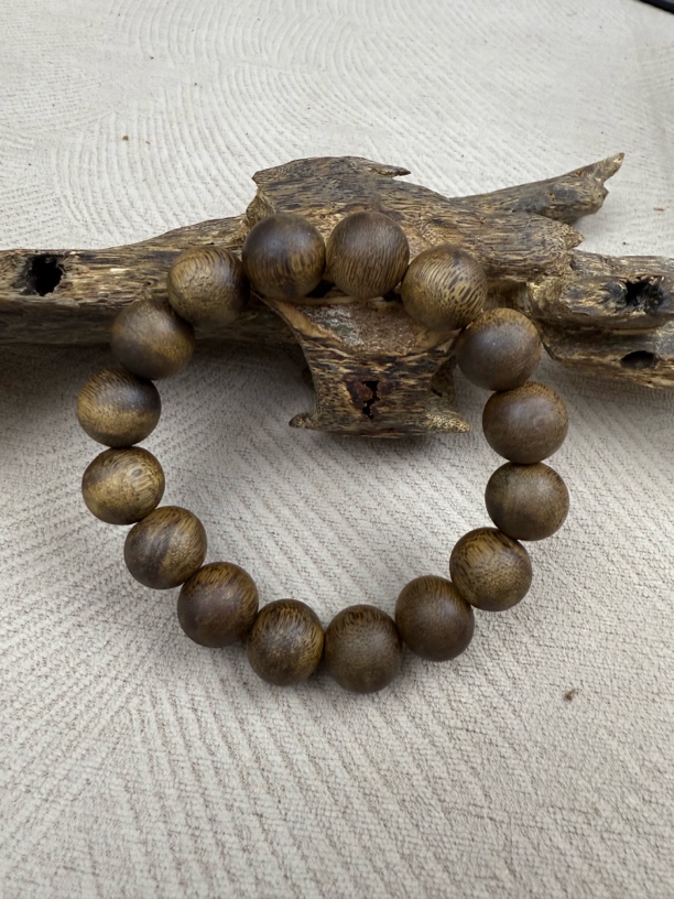 沉香海南白奇1.4圆珠单圈13g+多样性发一条