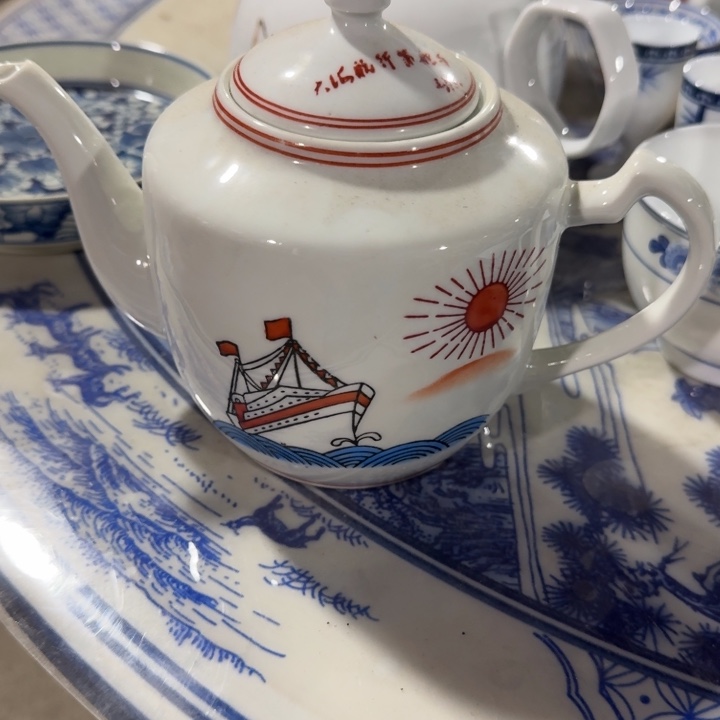 摆件W G题材茶壶大海航行