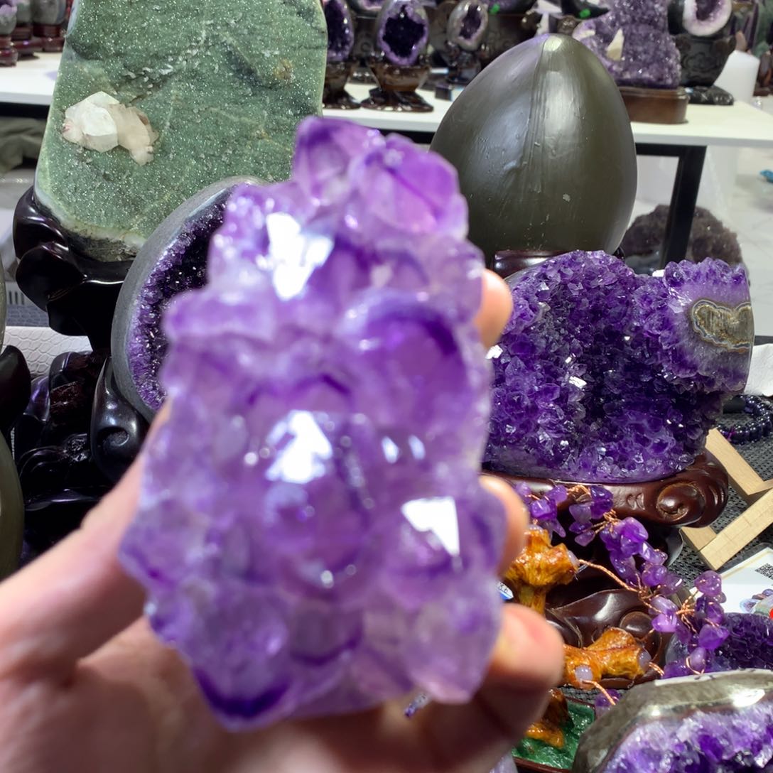 水晶小葛摆件未镶嵌