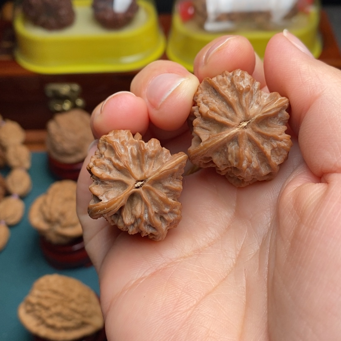 文玩核桃吊坠30龙鳞