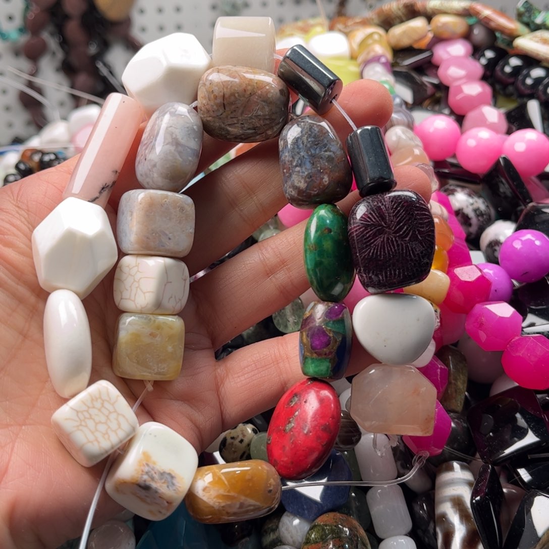 石英质玉珠宝奇石未镶嵌图