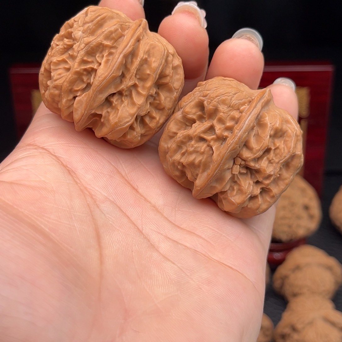 文玩核桃吊坠方块