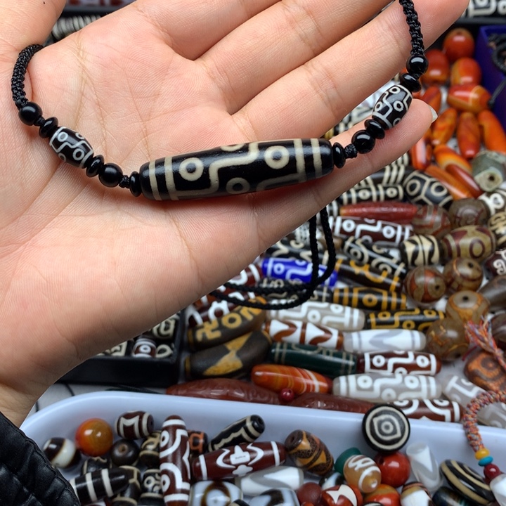 玛瑙/玉髓未镶嵌吊坠(赠链)