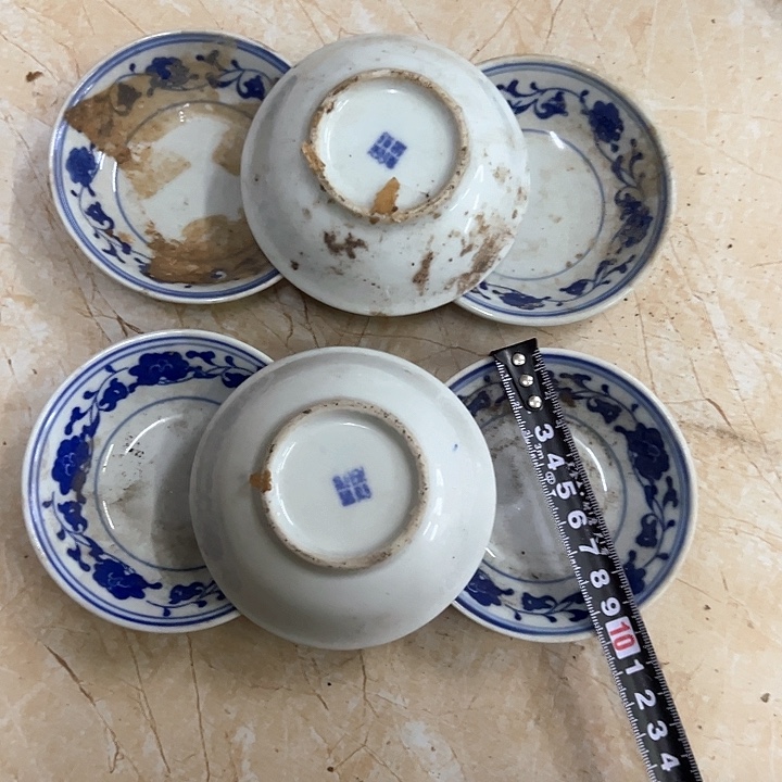 陶其他6个10厘米芙蓉花味碟